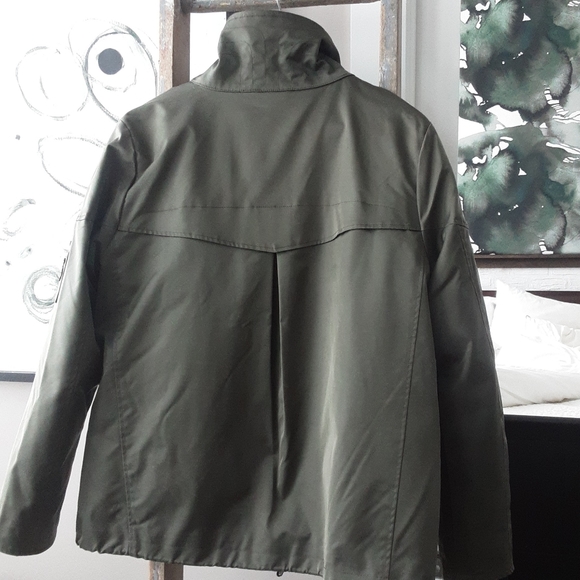 GUESS 2 in one jacket - Picture 2 of 3